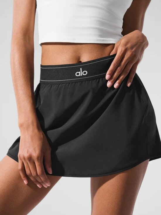 ALO Yoga Dresses & Skirts - 🍓Brand New Alo Yoga Match Point Tennis Skirt Black Classic Style
